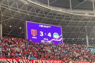 榮耀時刻，共赴巔峰——河南花花牛乳業(yè)集團(tuán)見證河南足球歷史性突破，與一億家鄉(xiāng)人民共燃鐵血榮光！