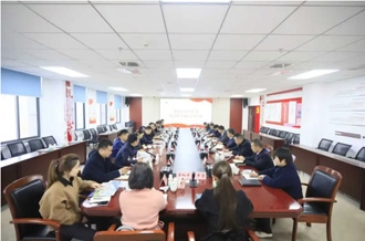 深入產(chǎn)業(yè)交流 增強(qiáng)發(fā)展互動——多領(lǐng)域企業(yè)家代表到訪河南花花牛乳業(yè)集團(tuán)